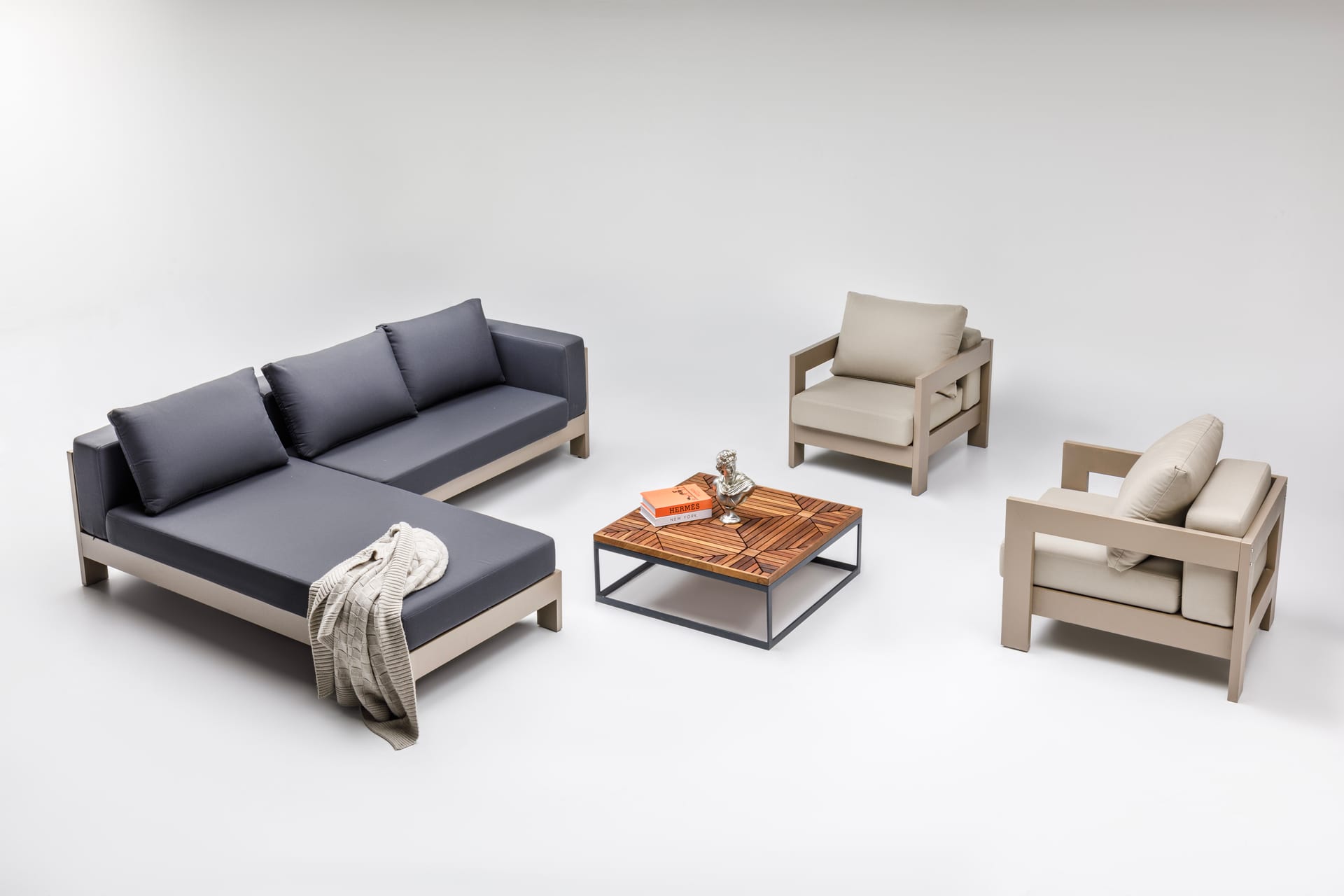 Tivossi outdoor furniture